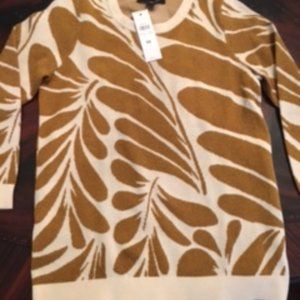Ann Taylor pullover sweater, size XS, 3/4 sleeves. NWT